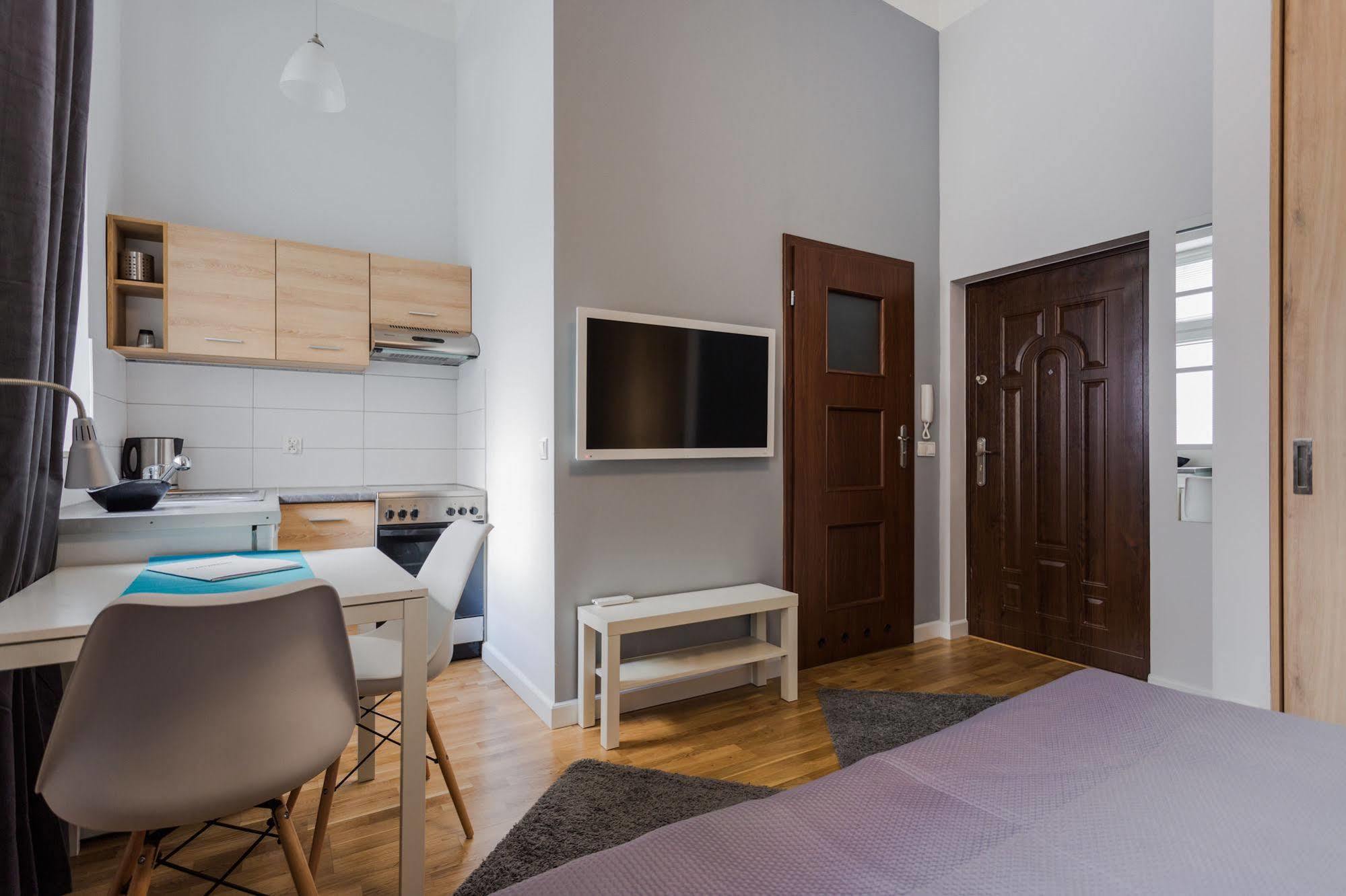 Apartwawel Wroblewskiego Krakow Exterior photo